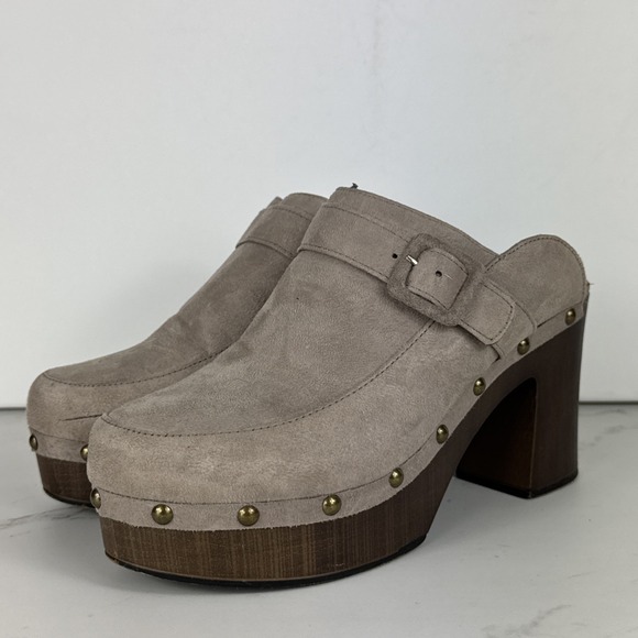 Y2K Clogs Heels Platform Studded Womens 8M Beige Suede Gold Wooden Slip on 2000s - Picture 3 of 9